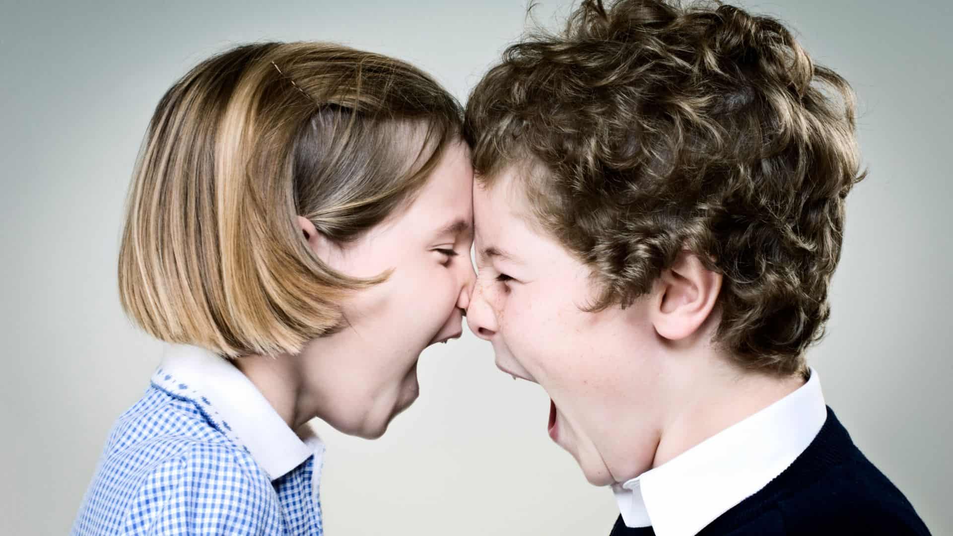 Rivalitatea între frați este normală – dar este utilă sau dăunătoare?