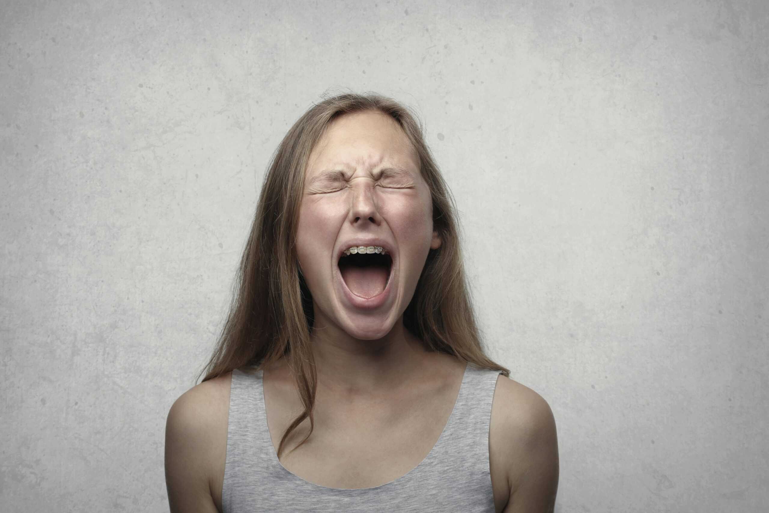 8 Lucruri Importante de Făcut Atunci Când Adolescenții Se Enervează Foarte Tare